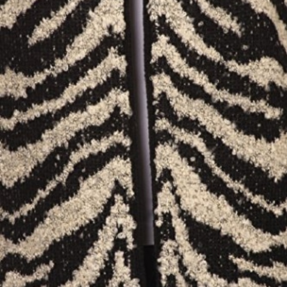 Warm and Fuzzy Thick Cardigan Overcoat in Animal - Picture 8 of 8